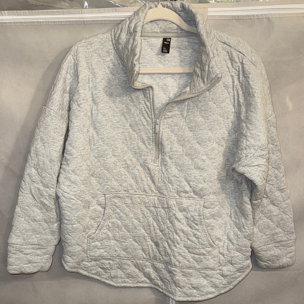 GAP Light Gray Quilted Half-Zip Sweatshirt